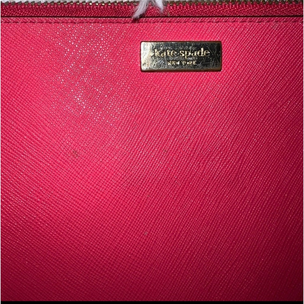 Small Kate spade wristlet